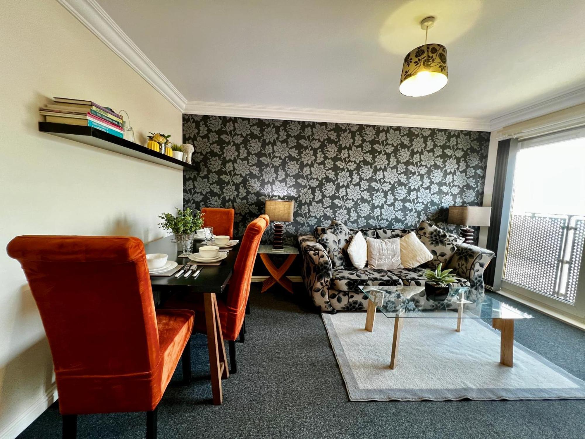 格拉斯哥Stylish Modern Flat With Juliet Balcony & Parking公寓 外观 照片
