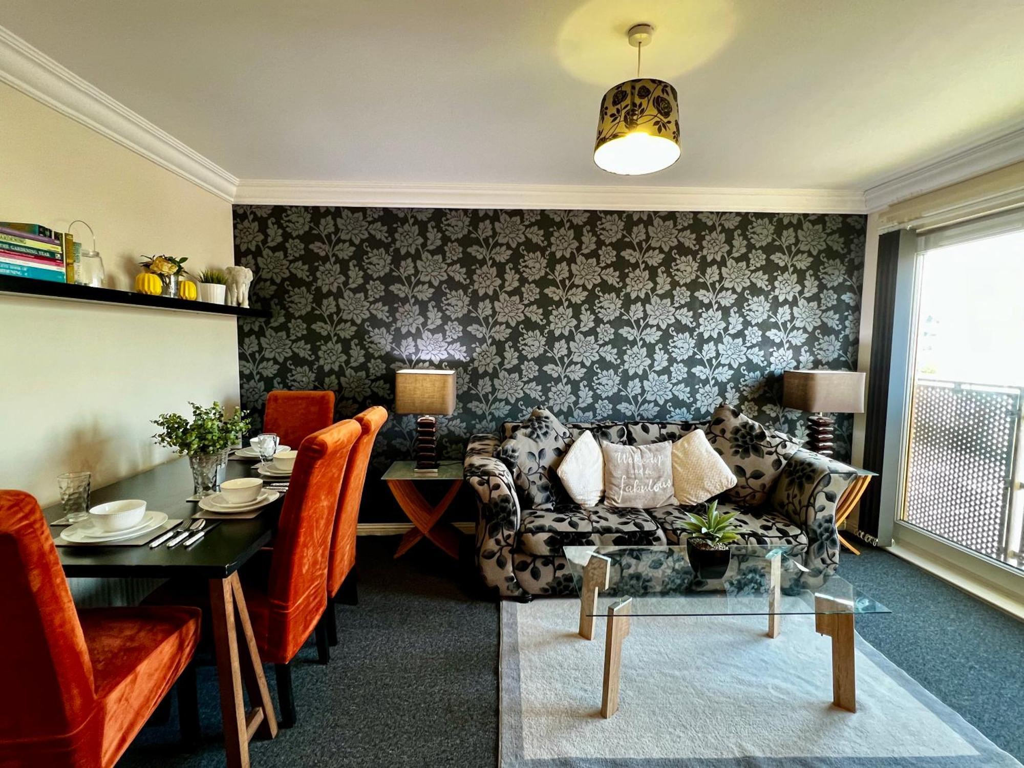 格拉斯哥Stylish Modern Flat With Juliet Balcony & Parking公寓 外观 照片